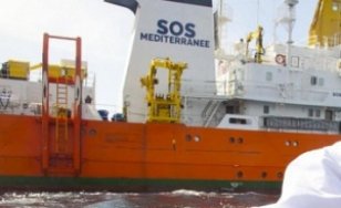 Vaste Op�ration De Sauvetage En Mer Eg�e