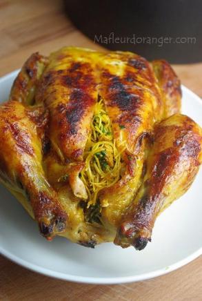 Cuisine marocaine : Poulet farci et cuit au four / Stuffed and baked moroccan chicken