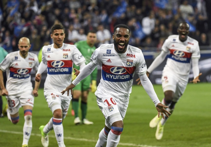 Mercato: Aulas en dit plus sur l'avenir de Lacazette... et son remplaant