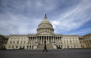 Etats-Unis: le dur retour des lus dans leur Etat aprs leur vote sur la sant