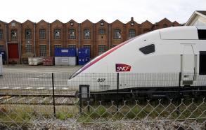 France: TGV versus transports du quotidien