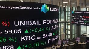 Le Cac 40 rduit ses pertes aprs la hausse limite des salaires aux Etats-Unis