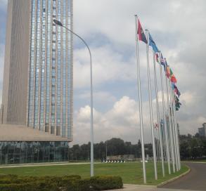 Sommet de l'UA: de l'opportunit de la taxe sur les produits non africains