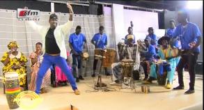 Vido - Salam Diallo enflamme l'mission jongante avec des chorgraphies  vous couper le souffle