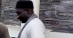 Dernire Minute : Serigne Assane Mback Et Mor Lo Sortent De Prison