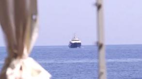 Un navire anti-migrants navigue en Mditerrane pour tenter de s'opposer aux sauvetages