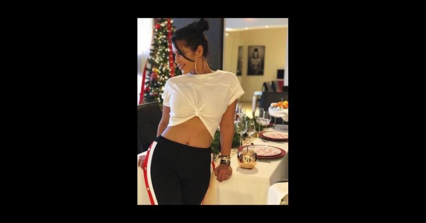 http://www.sen360.com/uploads/2018/01/ayem-nour-incroyablement-amincie-sa-nouvelle-silhouette-fait-l-039-unanimite-970548.jpg