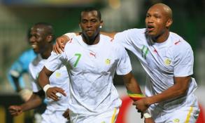 les-revelations-fracassantes-de-henri-camara-sur-la-generation-2002-le-jour-ou-aliou-cisse-a-donne-un-coup-de-poing-a-fadiga...