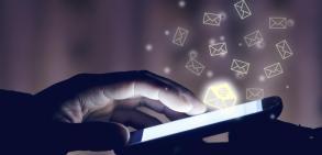 Mobile : les oprateurs signent un accord  historique  la teneur bien floue