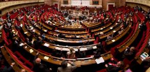 Plus de 300 tablettes fournies aux dputs dans le cadre de la dmatrialisation des amendements