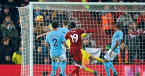 Sadio Man a marqu d'une lourde frappe magnifique contre le leader du championnat anglais Manchester City... Regardez
