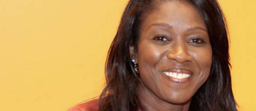 http://www.sen360.com/uploads/2018/02/aminata-diop-johnson-donner-de-la-visibilite-aux-auteurs-africains-986733.jpg