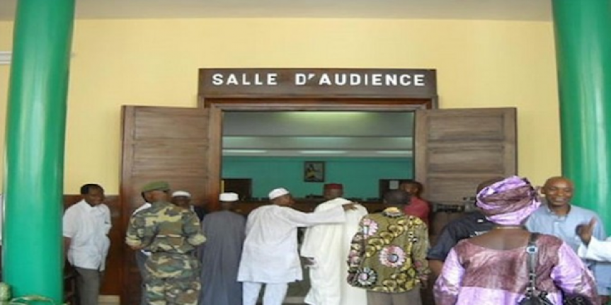 http://www.sen360.com/uploads/2018/02/chambre-criminelle-mouhamadou-b-fall-risque-15-ans-de-travaux-forces-pour-le-meurtre-d-039-abdou-cisse-975893.png