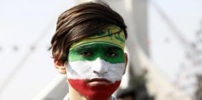 Pour le 39e anniversaire de la rvolution iranienne, Rohani appelle  l'unit